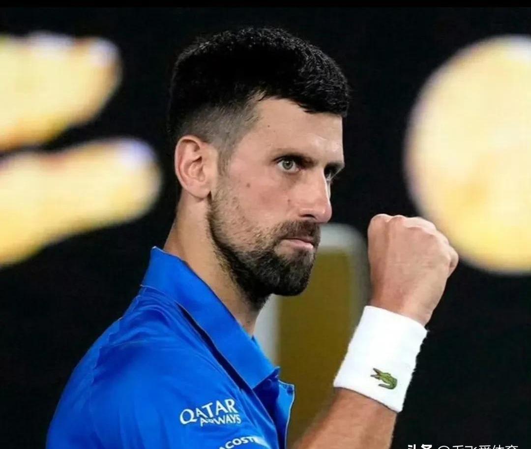 德约科维奇迎来三赛季出色发挥，拜仁观众热烈欢呼！