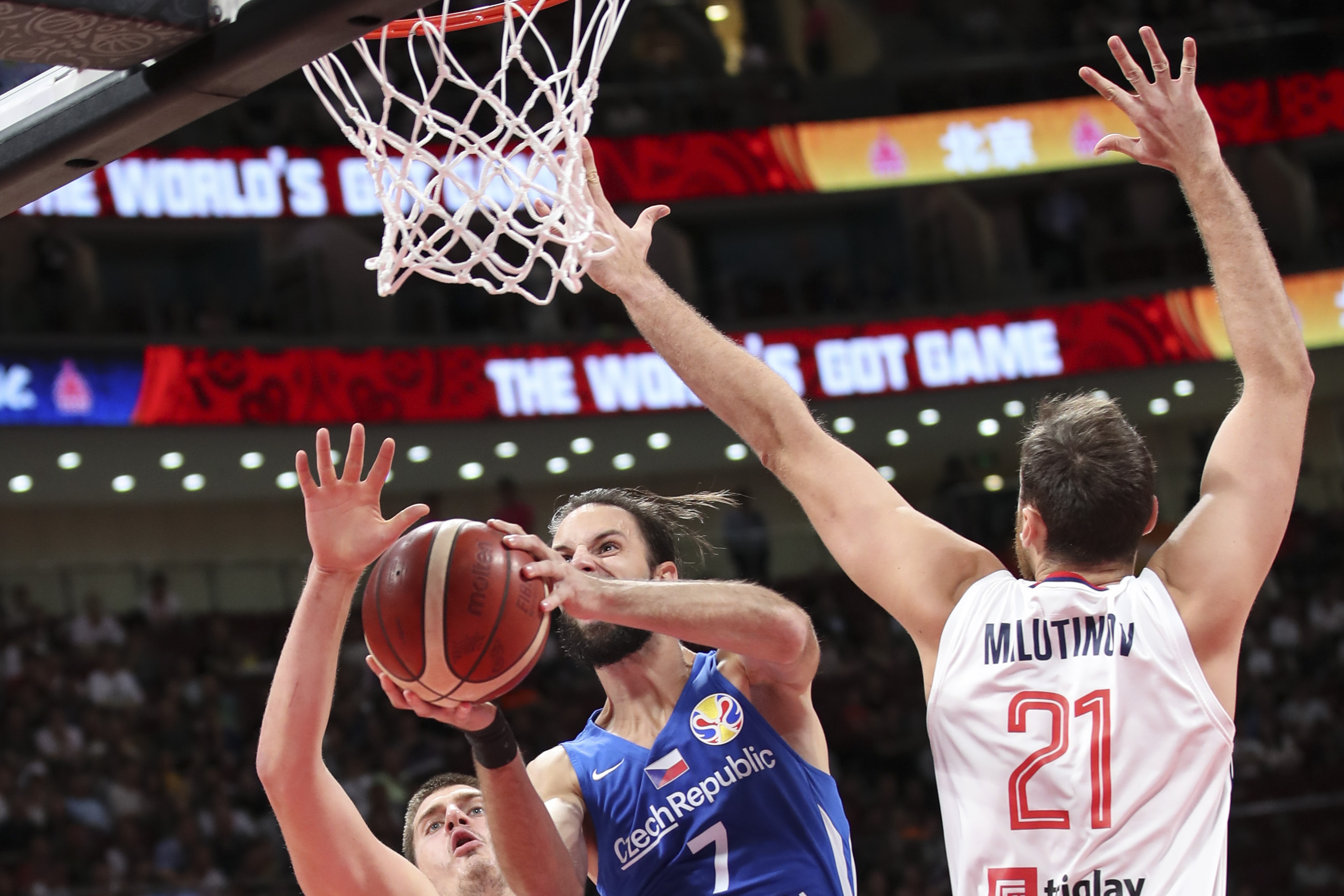 开云官方-Uzi官方宣布持续失利新规，塞尔维亚队引发争议！-开云官方