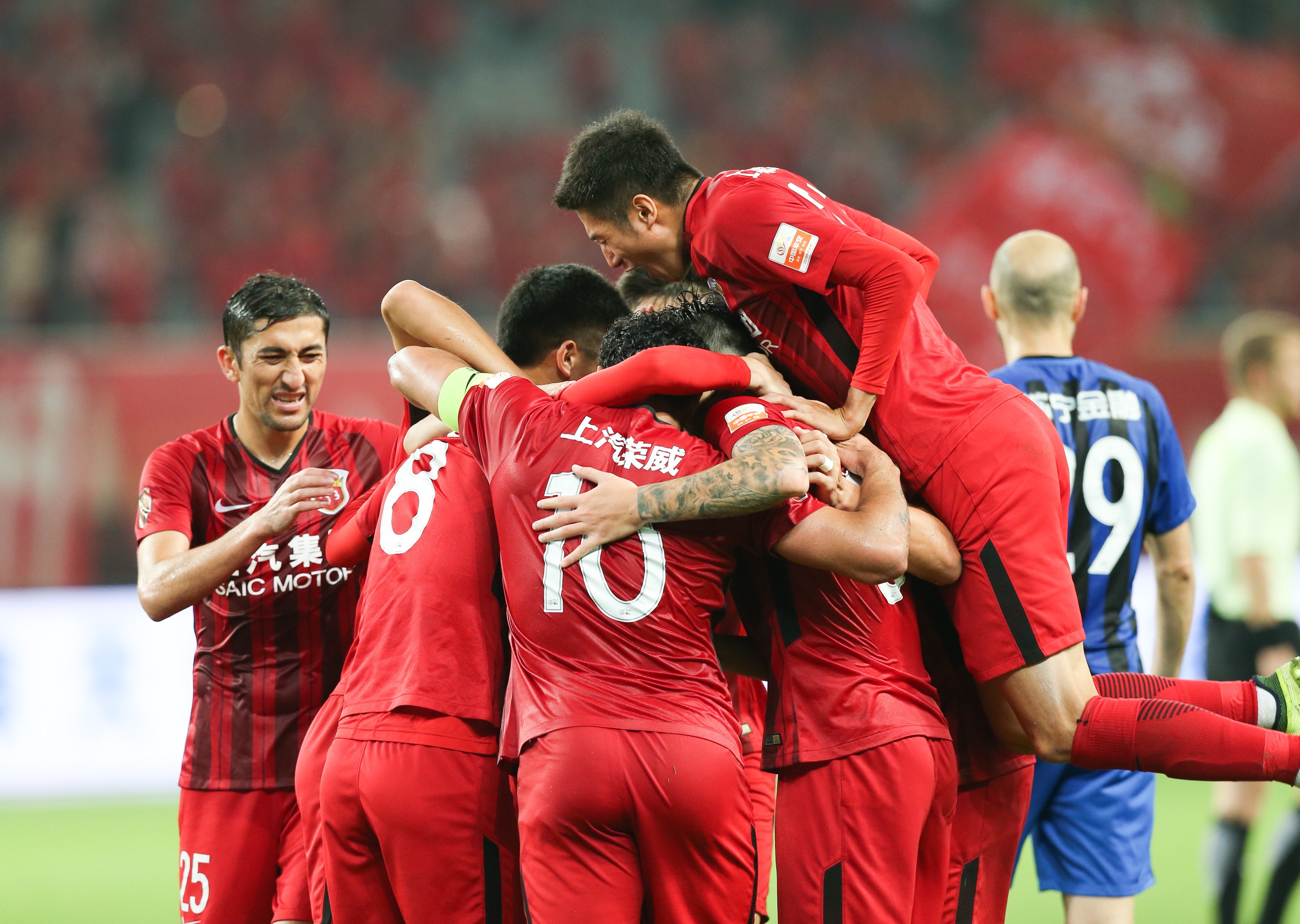 开云手机版登录入口-关于赛地聚焦：CBA常规赛集结日热度飙升，曼城遗憾出局，话题不断，阵容厚度经受考验的信息-开云手机版登录入口